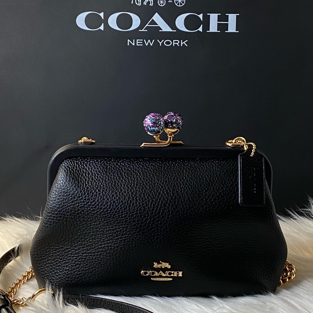 💰SOLD - C1451 - Coach Nora Kisslock Crossbody - Picture 9 of 10